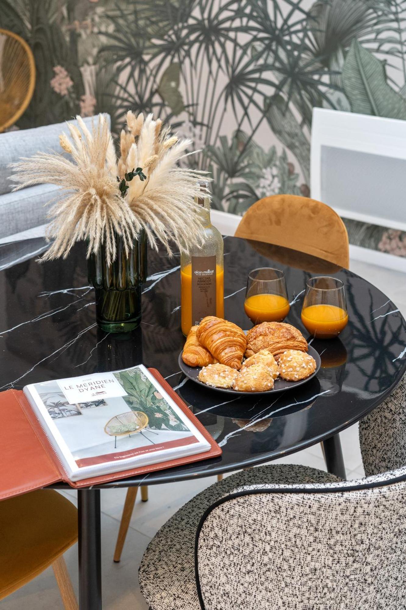 Loft Dyane - Le Meridien #Parking #Lave-Linge #Clim #Netflix Charbonnières-les-Bains Esterno foto